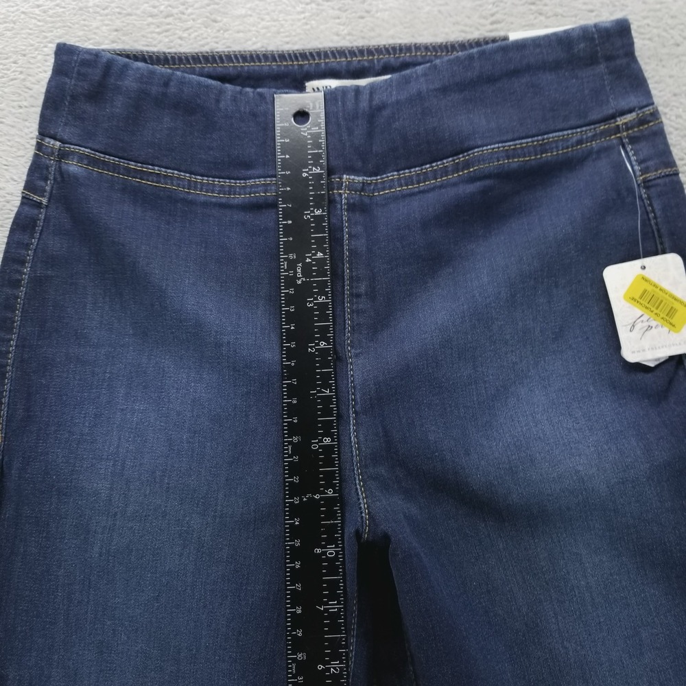 We The Free Jeans Womens XS Blue Crop Bootcut Mid Rise In My Feelings Pullon - Picture 9 of 10